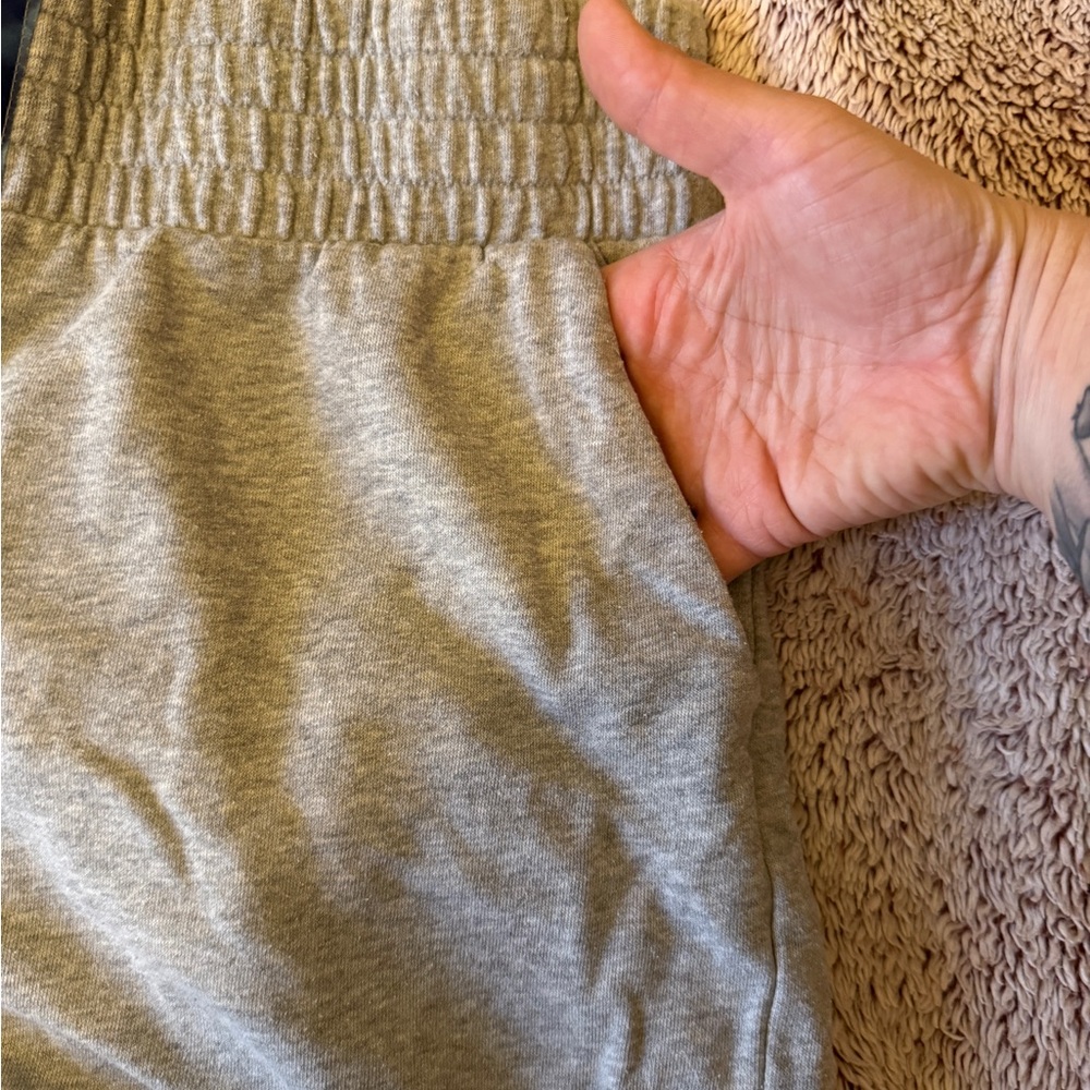 Adidas Heather Gray Sports Shorts - Picture 4 of 4